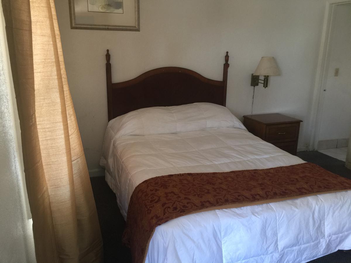 Frontier Motel Anaheim Buitenkant foto